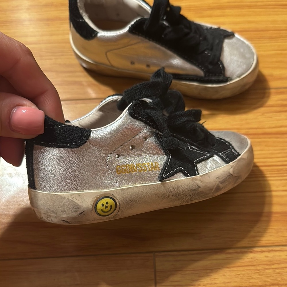 Golden Goose Silver and Black Sneakers with Minimalist Design